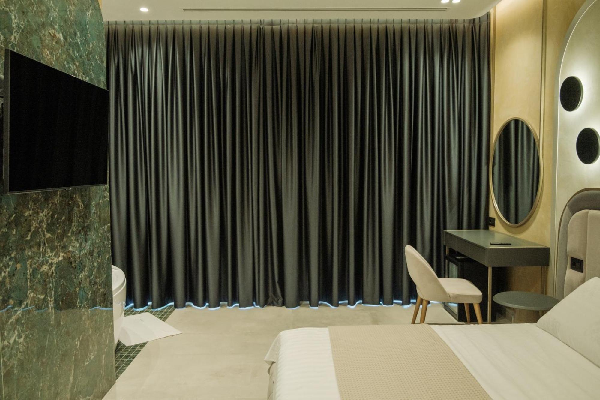 Comfort Suites โกเลม ภายนอก รูปภาพ
