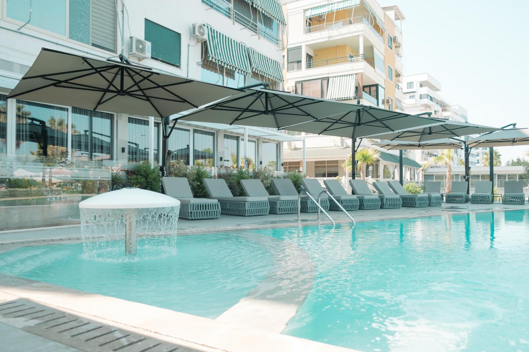 Comfort Suites โกเลม ภายนอก รูปภาพ
